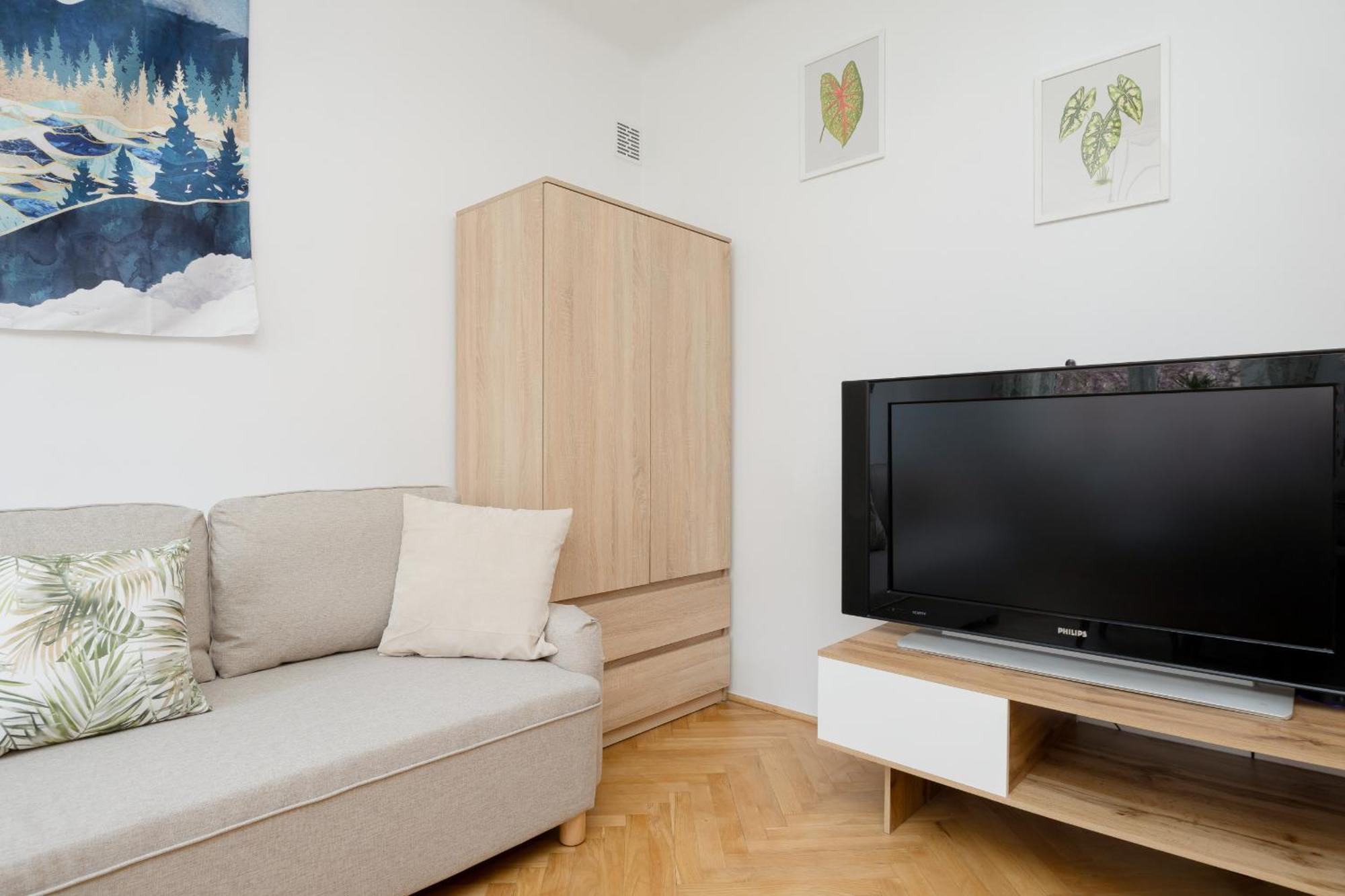 Spacious Apartment For 6 People Near The Old Town By Noclegi Renters Warsawa Bagian luar foto