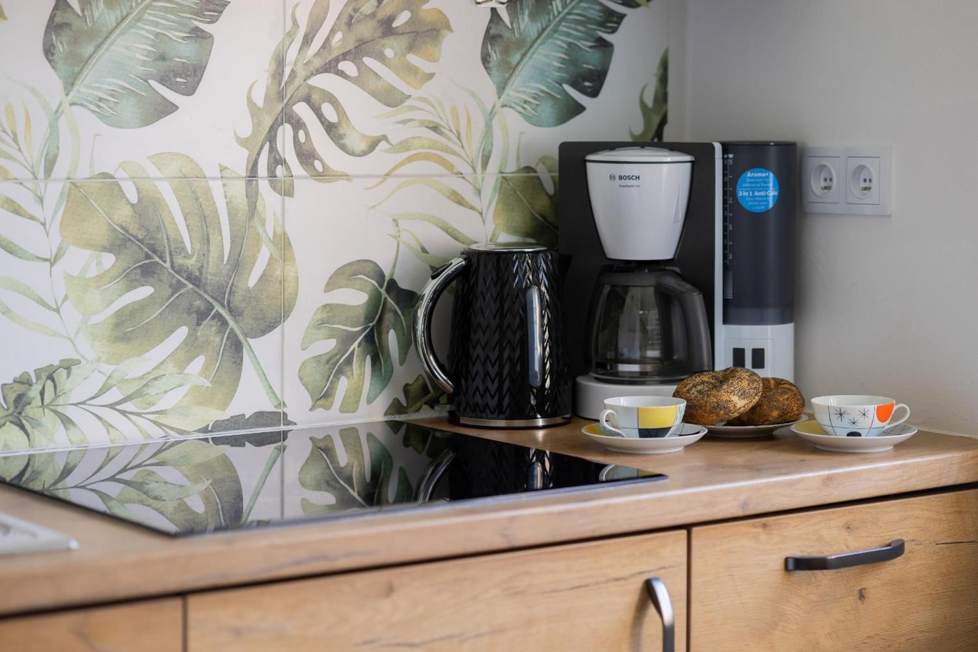 Spacious Apartment For 6 People Near The Old Town By Noclegi Renters Warsawa Bagian luar foto