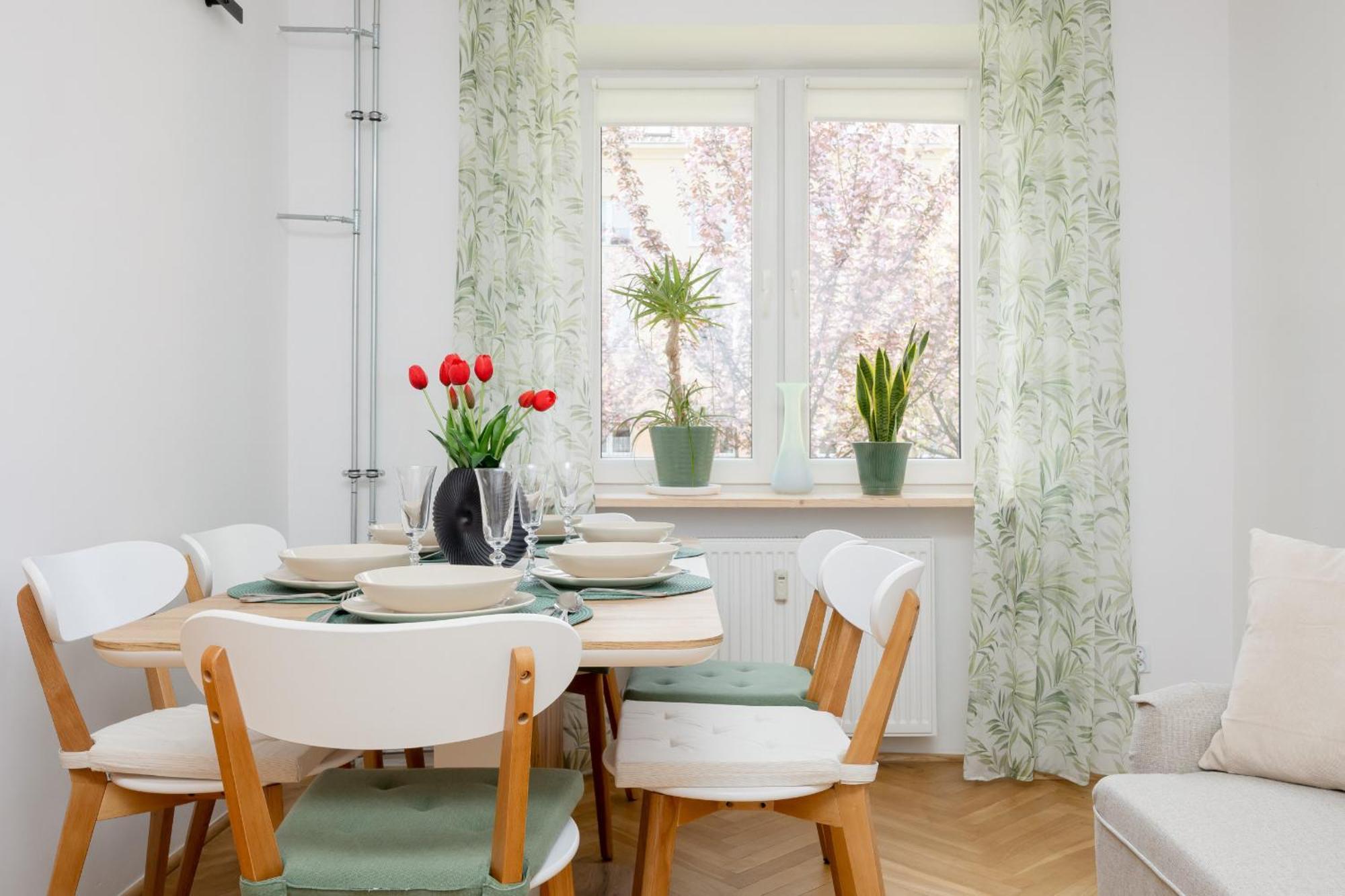 Spacious Apartment For 6 People Near The Old Town By Noclegi Renters Warsawa Bagian luar foto