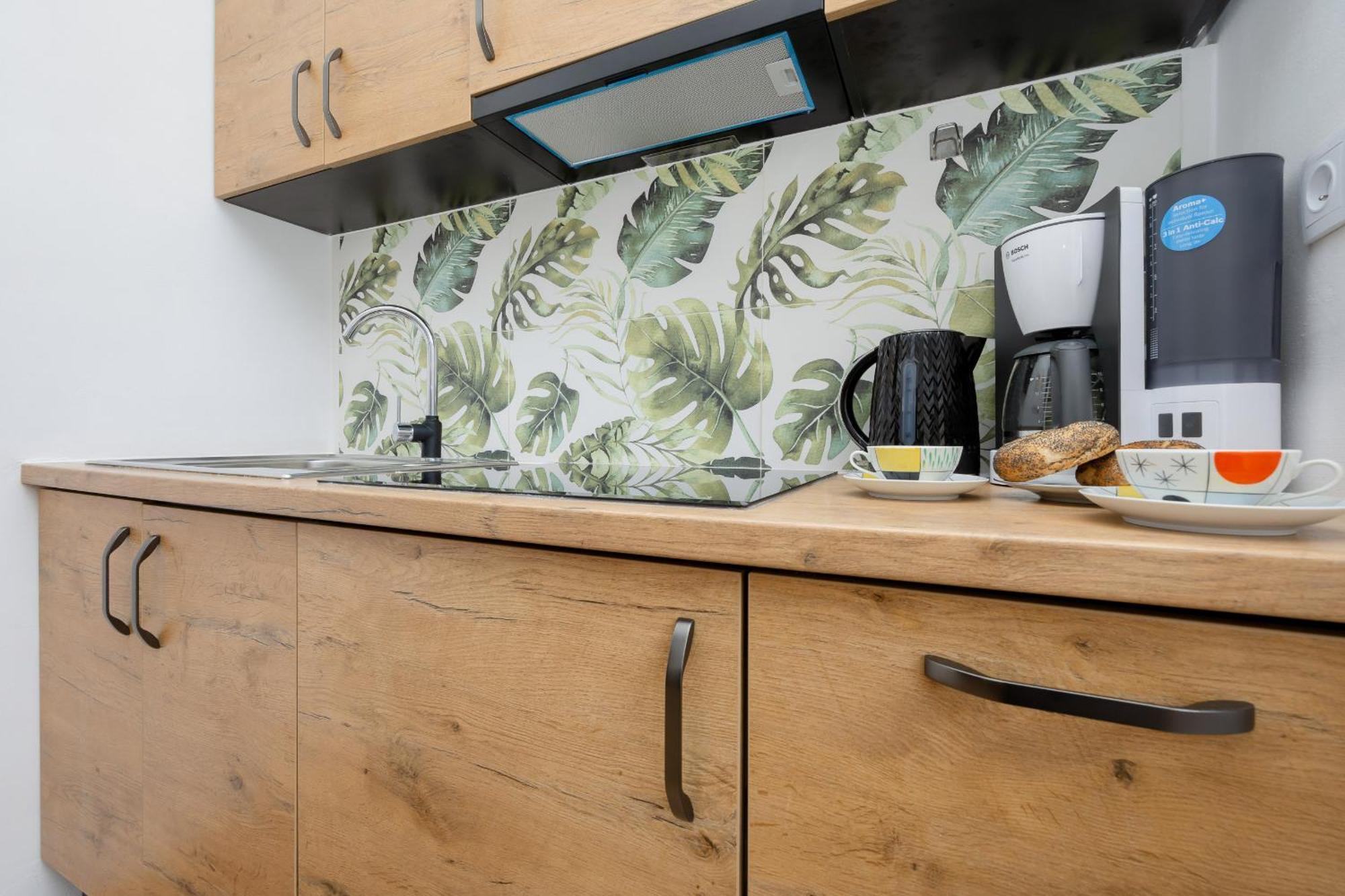 Spacious Apartment For 6 People Near The Old Town By Noclegi Renters Warsawa Bagian luar foto